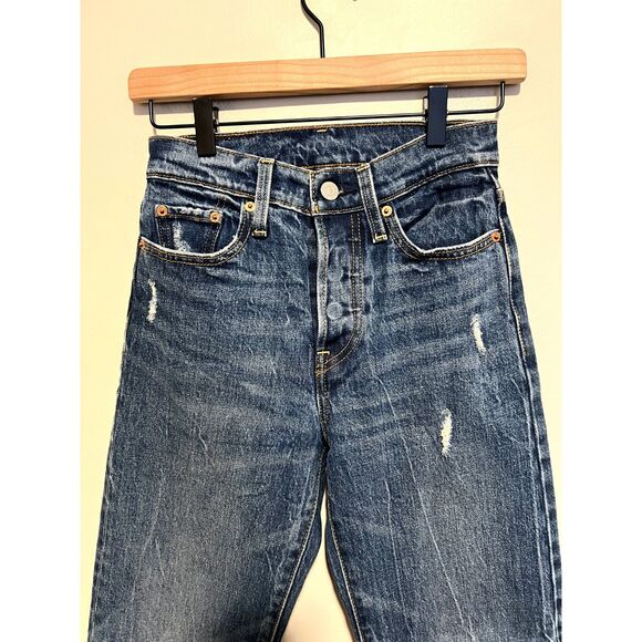 Levi's Premium Wedgie Fit Straight Women's Jeans Raw Hem Lasting Impression 24 - Picture 9 of 11